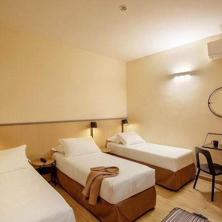 Hotel Colosseum Roma Exterior foto